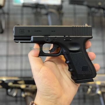 Umarex GLOCK 19 Havalı Tabanca. 4,5 mm