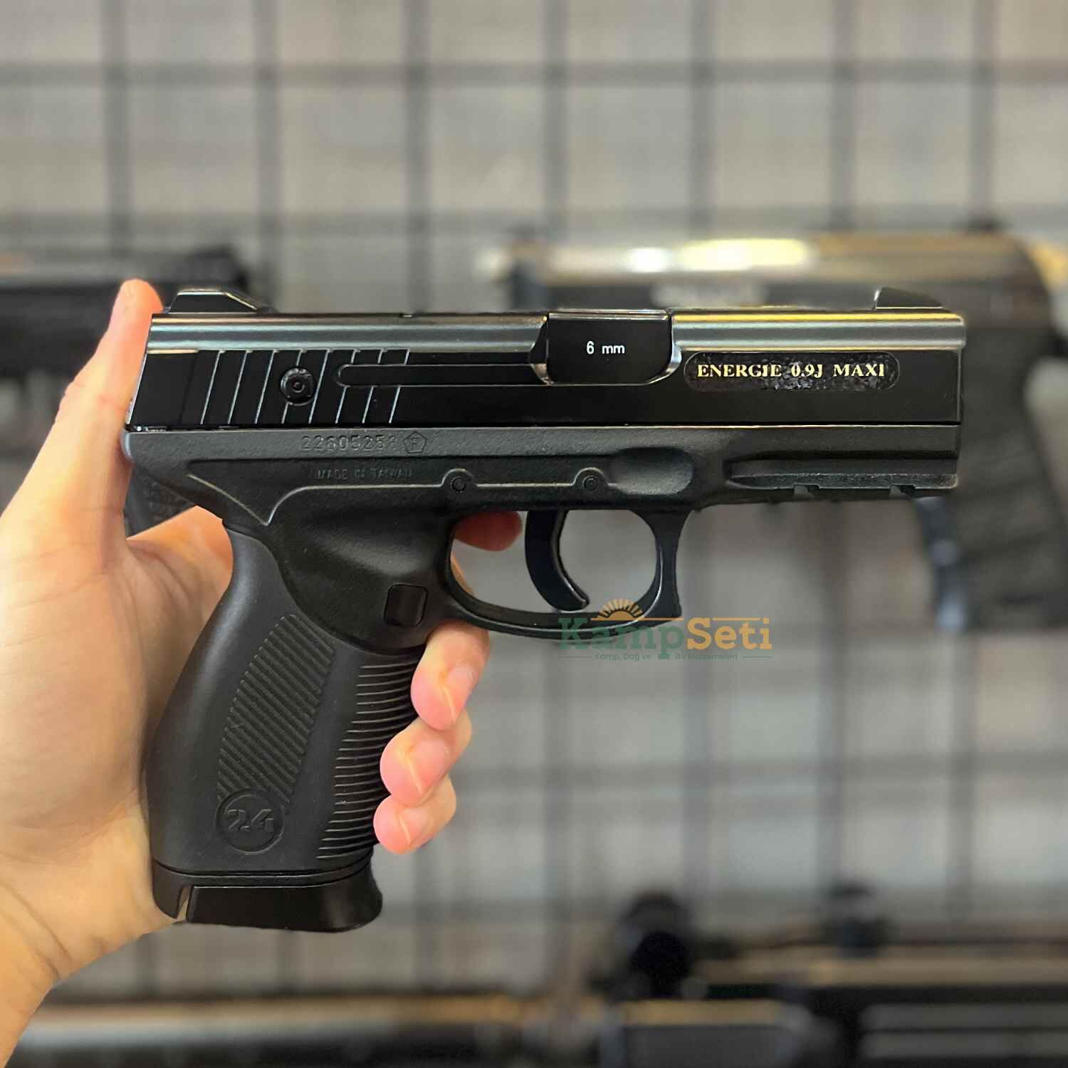 CYBERGUN Taurus PT24/7 Airsoft Tabanca