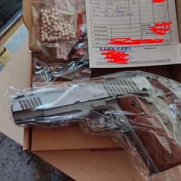 KWC Colt 1911-77 6mm Blowback Airsoft Tabanca Ahşap Kabze